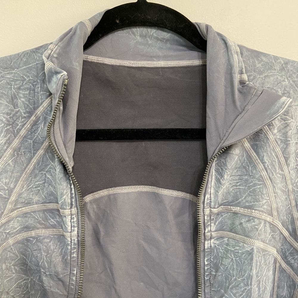 Lululemon Define Jacket - Picture 2 of 11